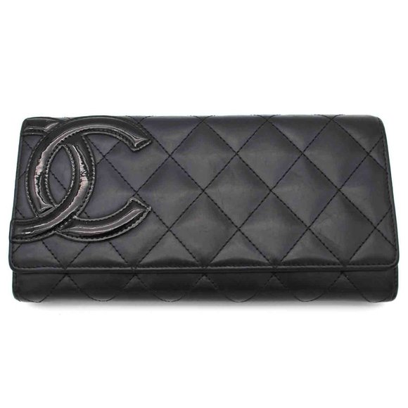 CHANEL Handbags - CHANEL Black Quilted Smooth Leather Bi-Fold Wallet Patent Leather CC Pink Lining